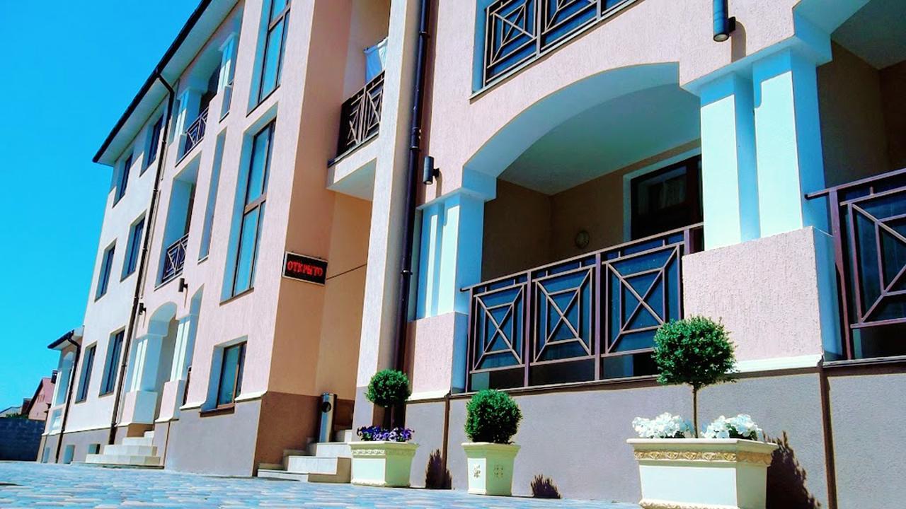 Hotel Aquarius Чорноморськ Екстер'єр фото